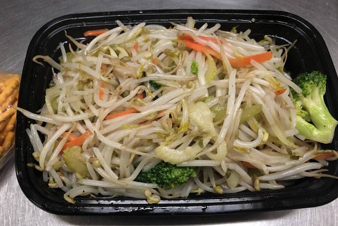 Sty Fried Mixed Vegetable  with Bean Sprouts 素菜芽菜